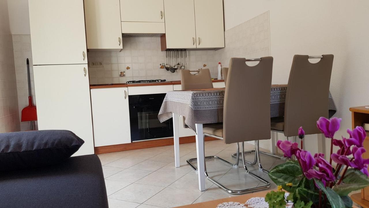 באסקה Apartmani Marija מראה חיצוני תמונה